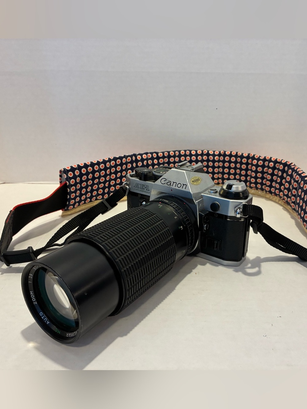 Canon  AE-1 Program 35mm Vintage Camera W/ FD 80-200mm Zoom Works